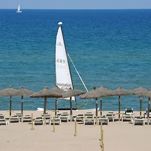 En Playa De By Golf , Pals Espagne